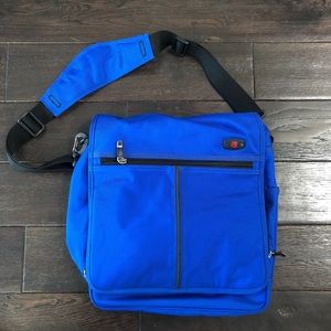 Victorinox laptop/ messenger bag